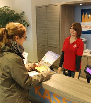 Tourist-Information_Ausbildung_310x350